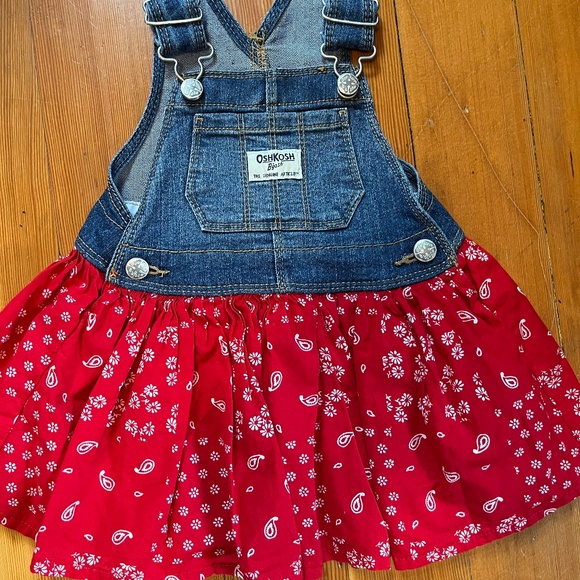 OSHKOSH B'gosh Toddler Sz 12 months Denim Paisley Printed Jumper/Dress - Picture 2 of 9